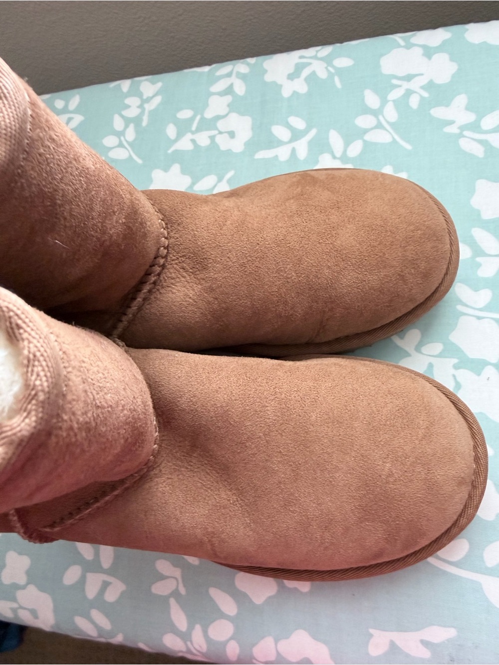 UGG Chestnut Rubber-Soled Shearling Boots - Picture 7 of 7